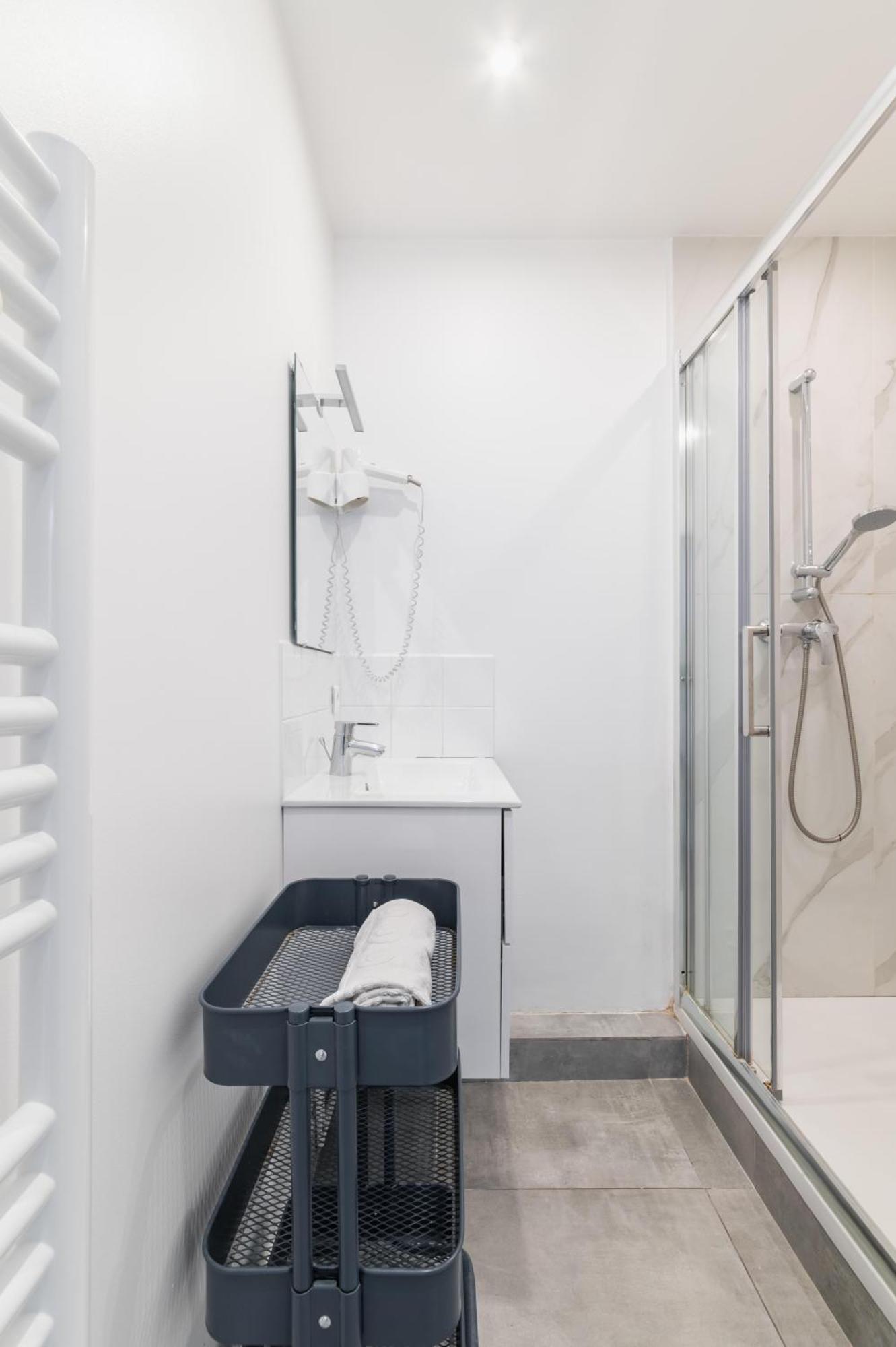 Calme Place Du Trocadero - 4p - Flat-guest Appartamento *
