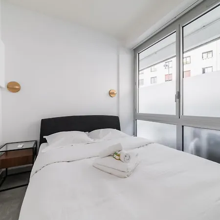 Apartment Calme Place Du Trocadero - 4p *