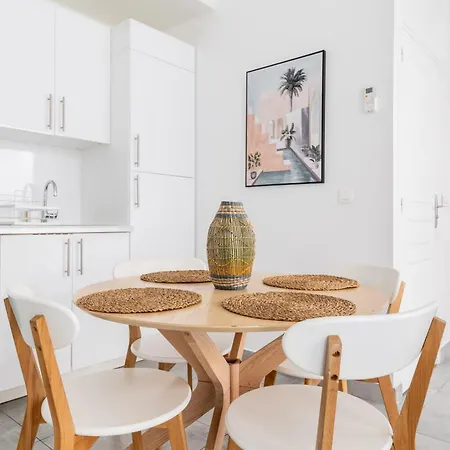 Calme Place Du Trocadero - 4p Apartment Paris